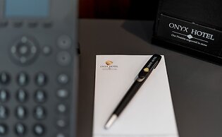 Onyx Hotel