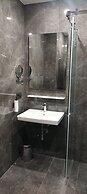 Onyx Hotel