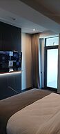 Onyx Hotel