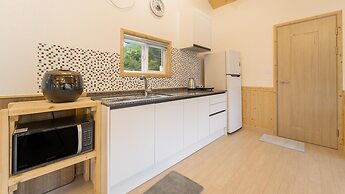 Samcheok Elroi Pension