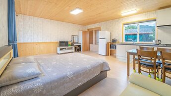 Samcheok Elroi Pension