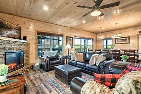 Hummingbird Hill Vista- Pool HotTub View