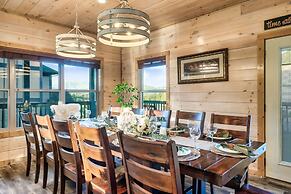 Hummingbird Hill Vista- Pool HotTub View