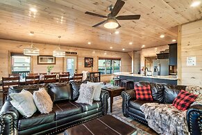 Hummingbird Hill Vista- Pool HotTub View