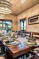 Hummingbird Hill Vista- Pool HotTub View