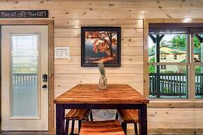 Hummingbird Hill Vista- Pool HotTub View