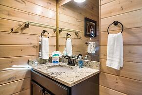 Hummingbird Hill Vista- Pool HotTub View