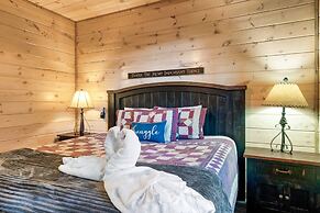 Hummingbird Hill Vista- Pool HotTub View