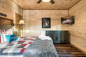 Hummingbird Hill Vista- Pool HotTub View