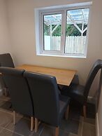 8 Eyre Square Lane