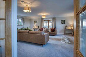 Knights Rest - 4 Bedroom - Princes Gate