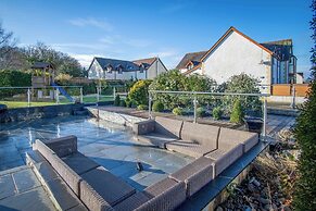 Knights Rest - 4 Bedroom - Princes Gate
