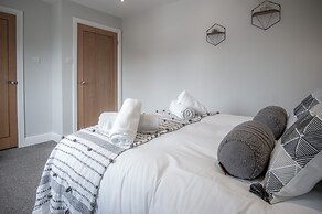 Knights Rest - 4 Bedroom - Princes Gate