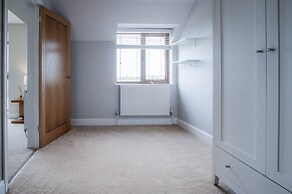 Knights Rest - 4 Bedroom - Princes Gate