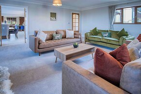 Knights Rest - 4 Bedroom - Princes Gate