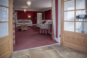 Knights Rest - 4 Bedroom - Princes Gate