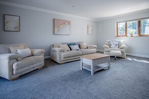 Knights Rest - 4 Bedroom - Princes Gate