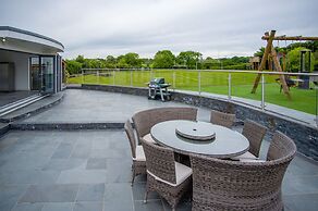 Knights Rest - 4 Bedroom - Princes Gate