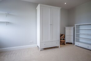 Knights Rest - 4 Bedroom - Princes Gate