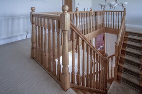 Knights Rest - 4 Bedroom - Princes Gate