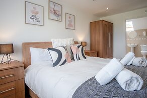 Knights Rest - 4 Bedroom - Princes Gate