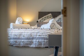 Knights Rest - 4 Bedroom - Princes Gate