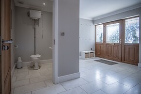 Knights Rest - 4 Bedroom - Princes Gate