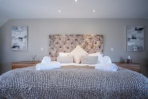 Knights Rest - 4 Bedroom - Princes Gate