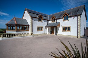 Knights Rest - 4 Bedroom - Princes Gate