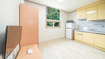 Tongyoung Sandeulhae Healling Pension