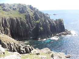 Sancreed Beacon Heart of West Cornwall - Sea Views