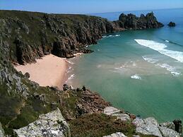 Sancreed Beacon Heart of West Cornwall - Sea Views