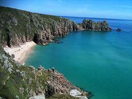 Sancreed Beacon Heart of West Cornwall - Sea Views