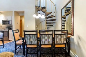 Aspen at Streamside at Vail