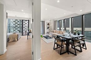 Deluxe two Bedroom Canary Wharf Apartment With River Views