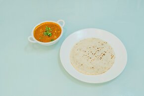 Itsy Hotels Vijaya Comforts, with BAR & restaurant