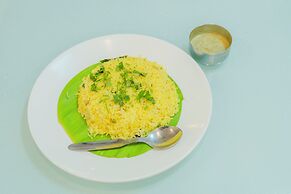 Itsy Hotels Vijaya Comforts, with BAR & restaurant
