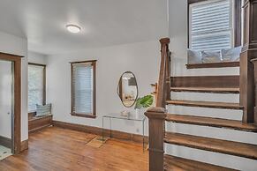 Pet Friendly 5BR Home near Downtown Detroit by RedAwning