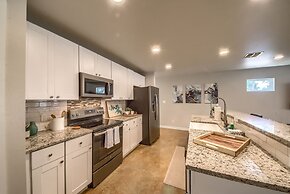 Sattler Haus Rr 464 2 Bedroom Home by RedAwning