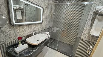 The Palace Hotel - Adults Only