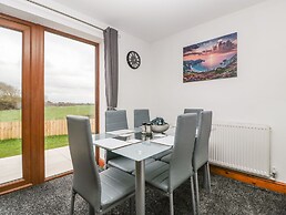 Delphine Lodge, Meadow View Lodges