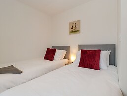 Delphine Lodge, Meadow View Lodges