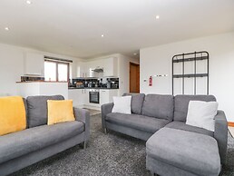 Delphine Lodge, Meadow View Lodges