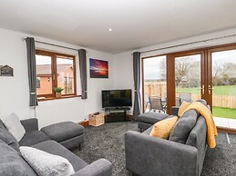 Delphine Lodge, Meadow View Lodges