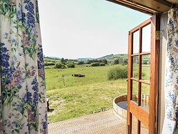 Hawthorn Hut