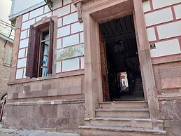 Ayvalık Bonjour Pansiyon