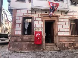 Ayvalık Bonjour Pansiyon