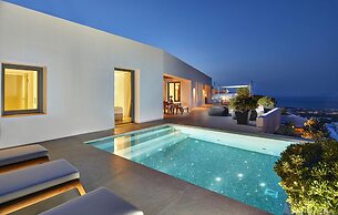 Kamini White I Villa