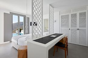 Kamini White I Villa