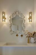 Kamini White I Villa